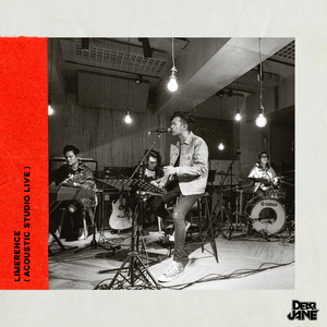 国产中的一区二区爱
